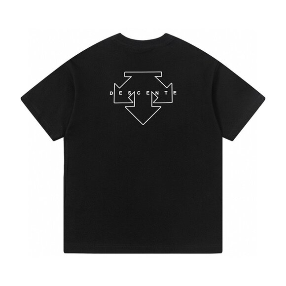 Descente Simple Black Short-Sleeved T-Shirt With Letter Print